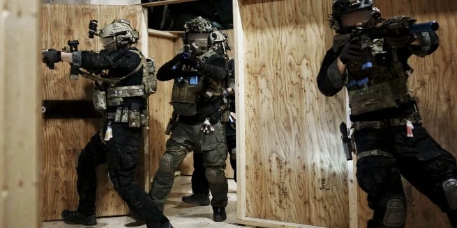 Archivo:CQB.jpg